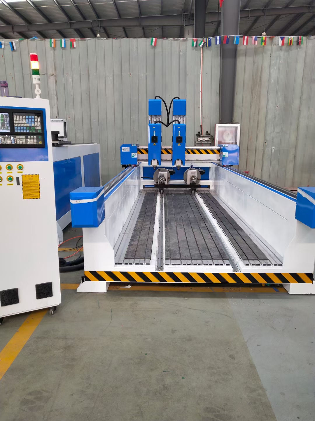 石材雕刻機(jī)在雕刻時(shí)發(fā)生錯(cuò)位該怎樣處理？