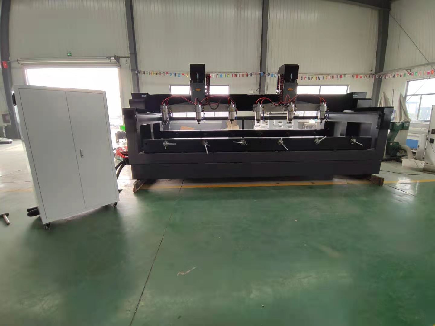 保麗龍泡沫雕刻機(jī)具體配置什么樣的驅(qū)動(dòng)器合適 ？